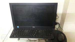 Dell Flat Screen Computer Monitor And Keyboard
