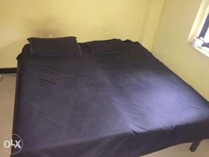 Hi This is a king size bed. It's available in