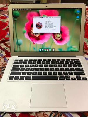 Macbook Air 13inch Like New Purchased 