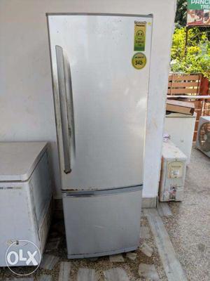 Panasonic fridge 340 ltrs in excellent condition