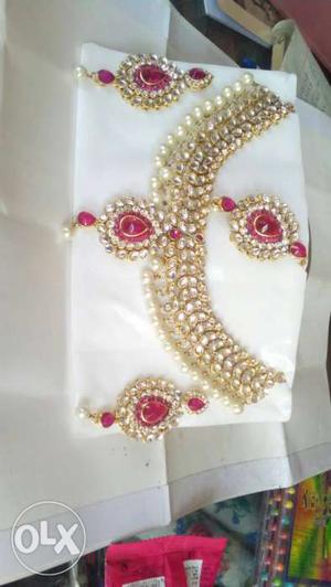 Red Gemstone Diamond Embellished Jewelry Set