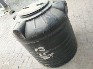 Water tank in perfect condition with no leakage