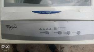 Whirpool top load washing machine 6 kg fully automatica 1