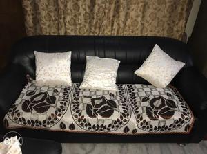1 year old sofa price negotable