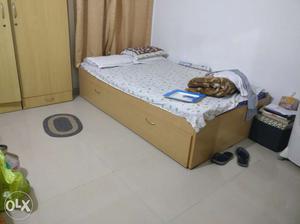 2 years old bed with storage in excellent