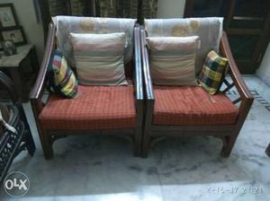 5 seater wooden sofa set in good condition for