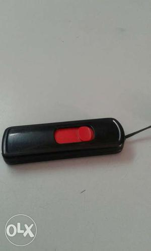 Black And Red pendrive