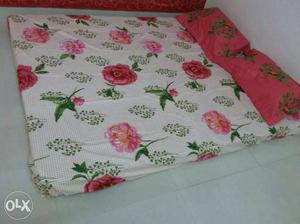 Brand new 6ft X 5 ft size Bed matress used only for 6 months