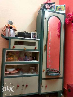 Display cabinet good condition