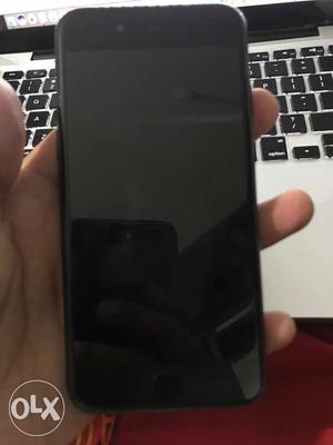 IPhone 7 black colour 32GB