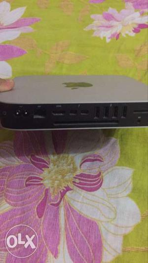 Mac mini 1 year older, less used and in very good condition.