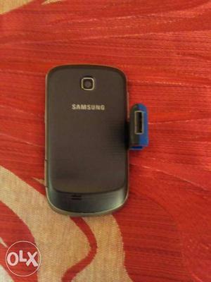 Meri 4gb pendrive an my Samsung's phone 1sim