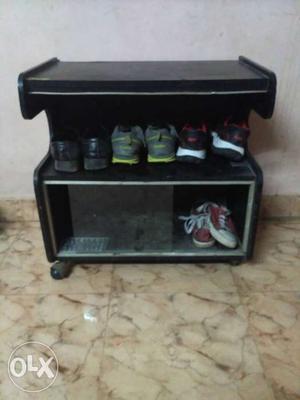 Shoe rack with good condition for sale.