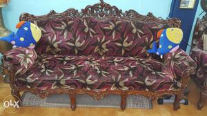 Sofa 5 seater, strong wood carving with stylish