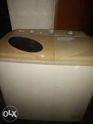 White And Brown Twin Tub Washer And Dryer