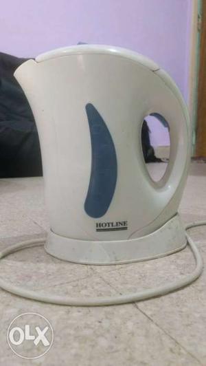 White Hotline Electric Kettle