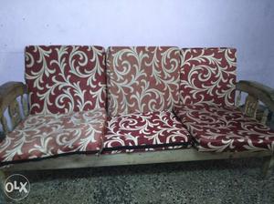1 sofa and one chair for sell only 1.5 years used