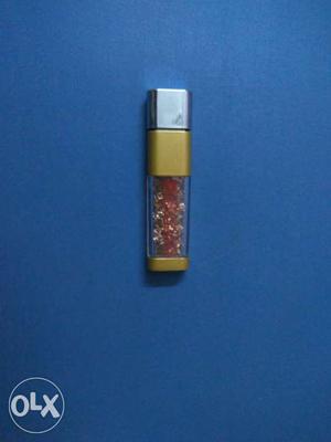 8Gb Golden Pendrive 100% working condition