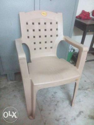 Comfortable chair in excellent condition.