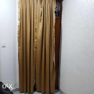 Elegant royal looks curtains with decorative
