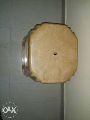 Plastic table in good condition and it is almost