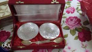Silver Saucer With Spoons Set