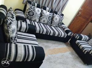 Used Sofa set (3+1+1) in good condition for sale