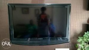 32 inch LCD in condition less use