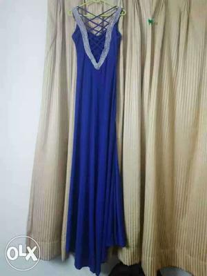 Free size gown floor length body fit branded gown