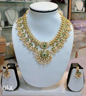 Gold And Green Chandelier Necklace And Earrings