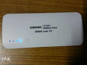  MAh White Samsung Portable Battery Pack