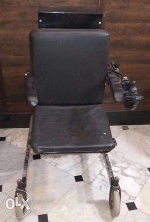 NEW UNUSED automatic motorized battery operated wheelchair