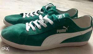 ORIGINAL new Pair Of Green-and-white Puma Sneakers ECO