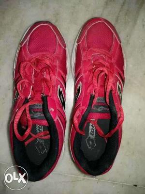 Pair Of Red-and-black-white Lotto Running Shoes