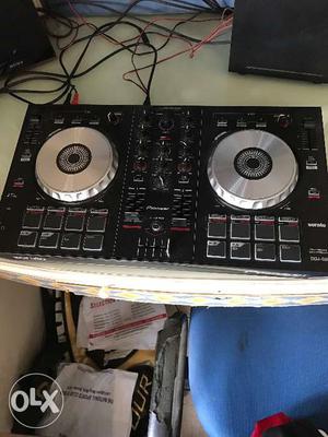 Pioneer DDJ-SB New condition Works totally finee