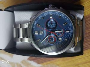 Round Silver Blue Face Chronograph Watch With Silver Link