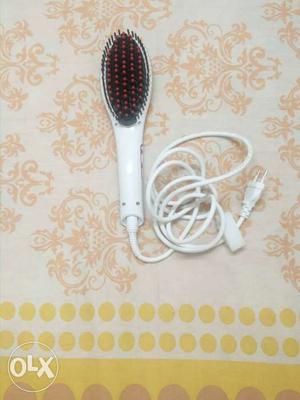 Unused Ceramic Hair Straightening Hairbrush