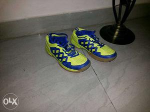 Badminton shoes (Victor) ideal for 8 to 10 year