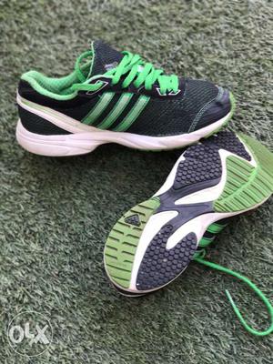 Branded kids shoes (Adidas) age(4-6 yrs)
