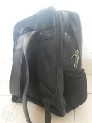 I want to sell my leather laptop bag