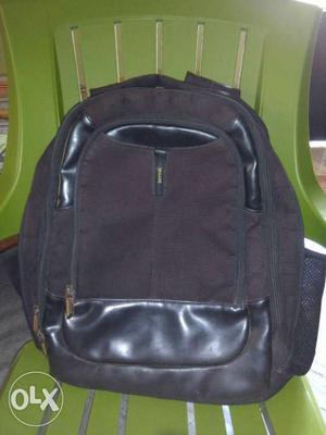 Original Mullar school bag in a good condition
