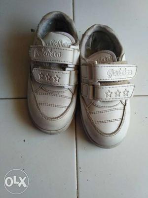 School shoes for 3-4 year child