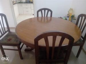 4 seater pure teak wood round dining table with