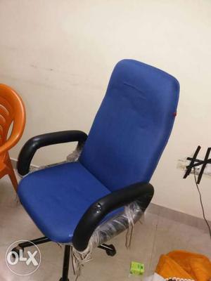 Black Base Blue Padded Office Type Rolling Amrchair