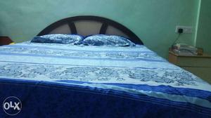Blue And White Floral Bed Set