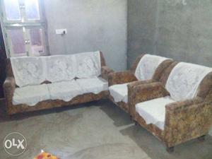 Brown And White Fabric Sofa Set