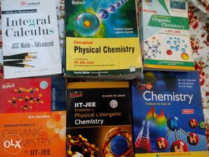 Chemistry and maths books for the preparation of