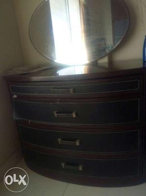 Dressing table with stool good quality