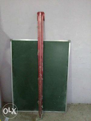 Green board with stand.