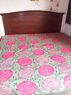 Pink And Red Bed Sheet